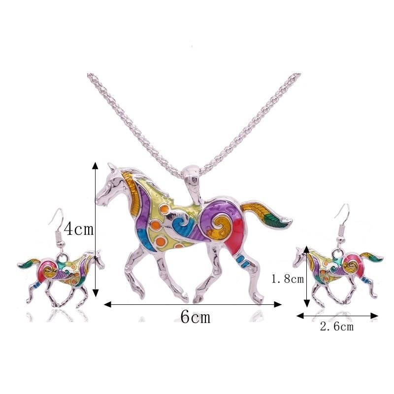 Zestaw Kolczyków Z Końskim Naszyjnikiem